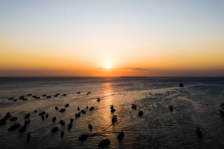 Voilier en mer pour illustrer croisière Zanzibar