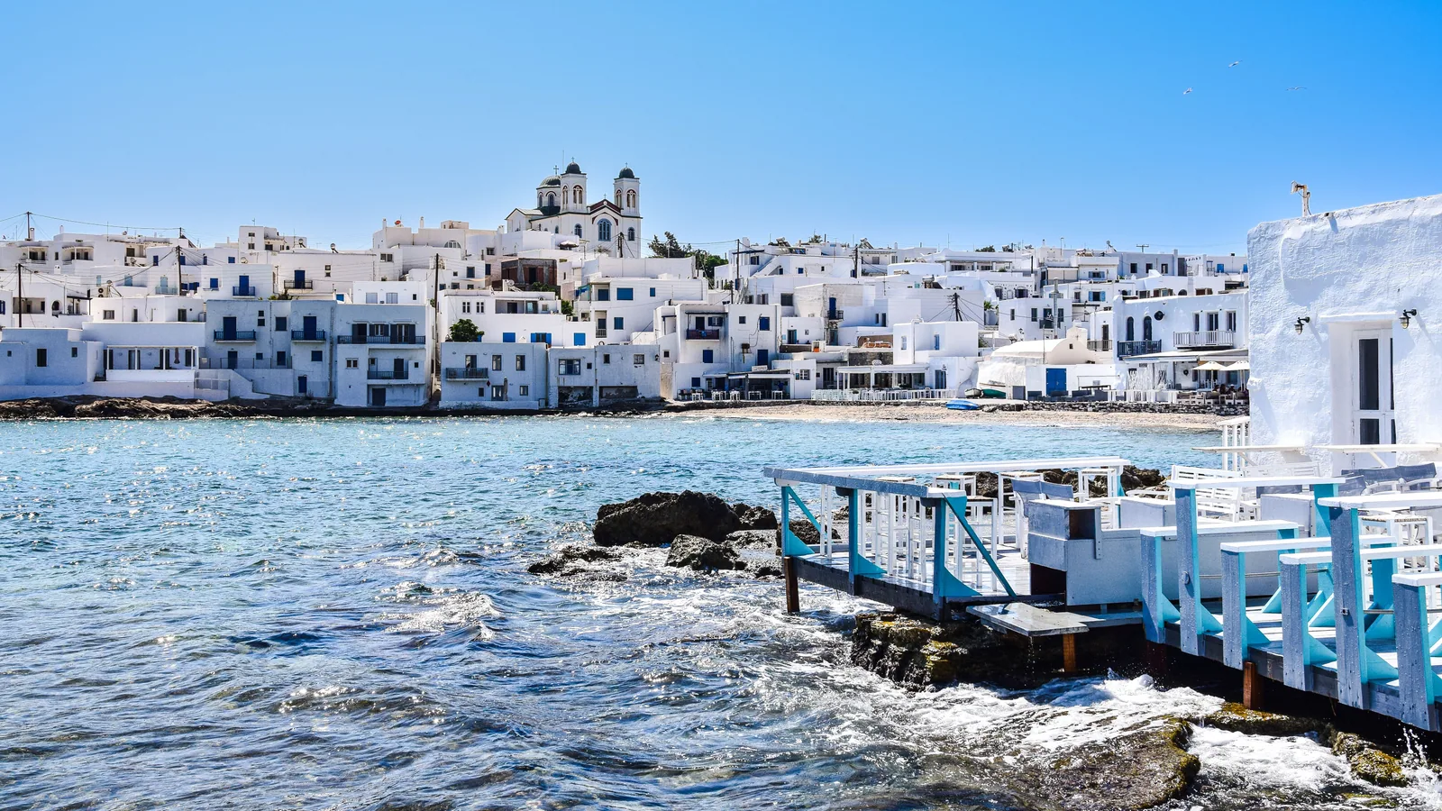 Voilier en mer pour illustrer Cyclades ou îles Ioniennes croisière